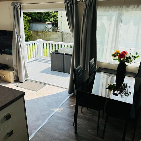 Rosa - Bournemouth Holiday Home Wimborne Minster Exterior foto